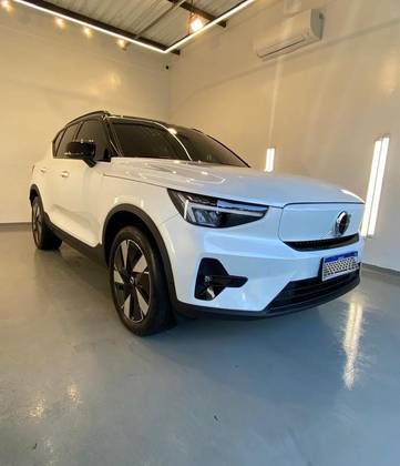 VOLVO XC40 P6 RECHARGE ELECTRIC PLUS